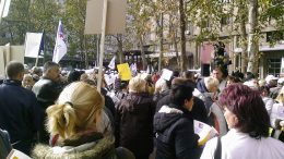 Healthcare_workers_on_strike_in_Belgrade_2011