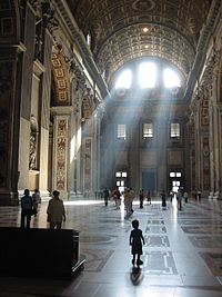 St_Peter_Basilica_light_streams