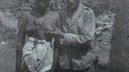 Italian_fascist_and_black_woman_in_Abyssinia_1936