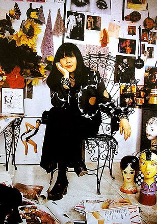 Anna Sui office