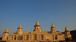 Lingshan_Brahma_Palace